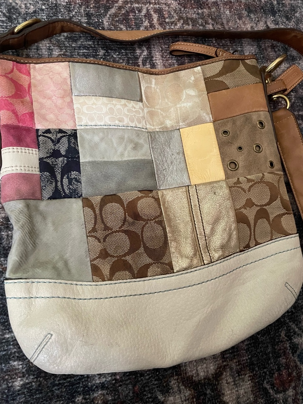 Signature patchwork crossbody - Picture 2 of 7